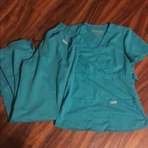 Grey’s anatomy XS scrub set
